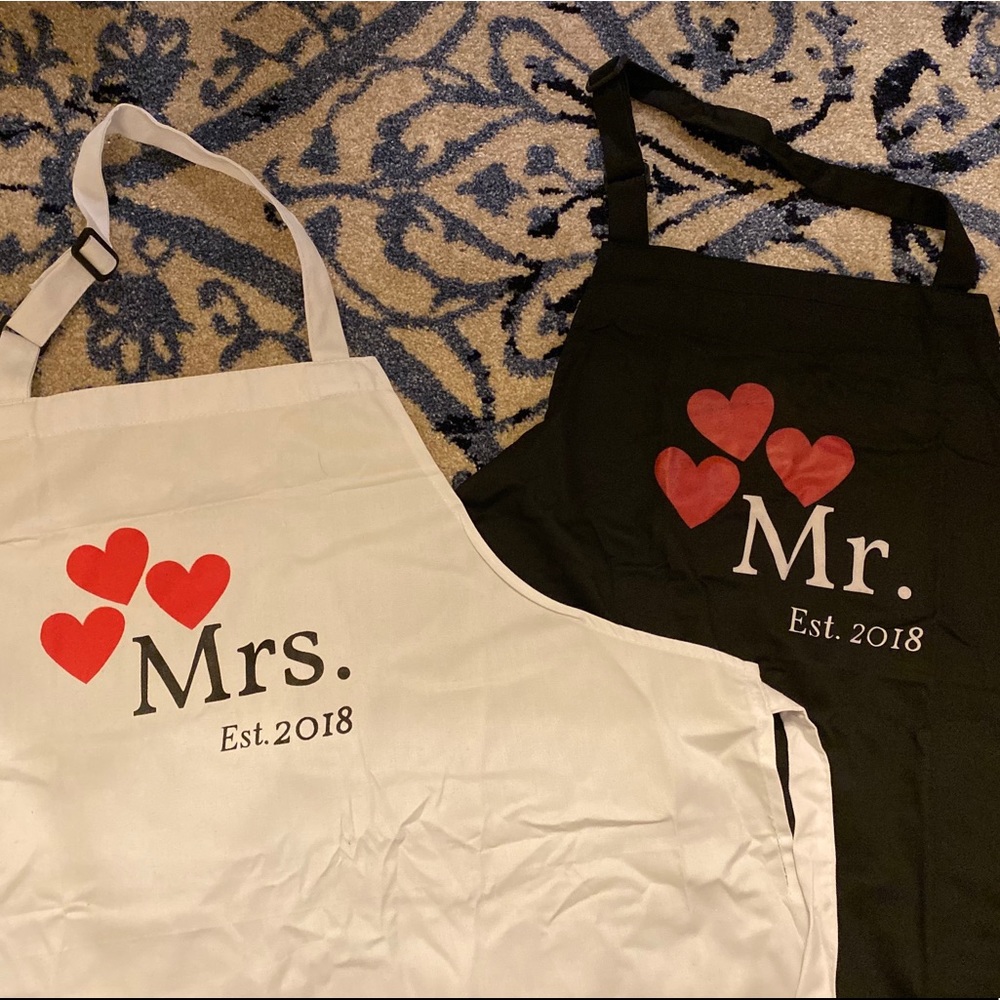 Mr. and Mrs. matching apron set